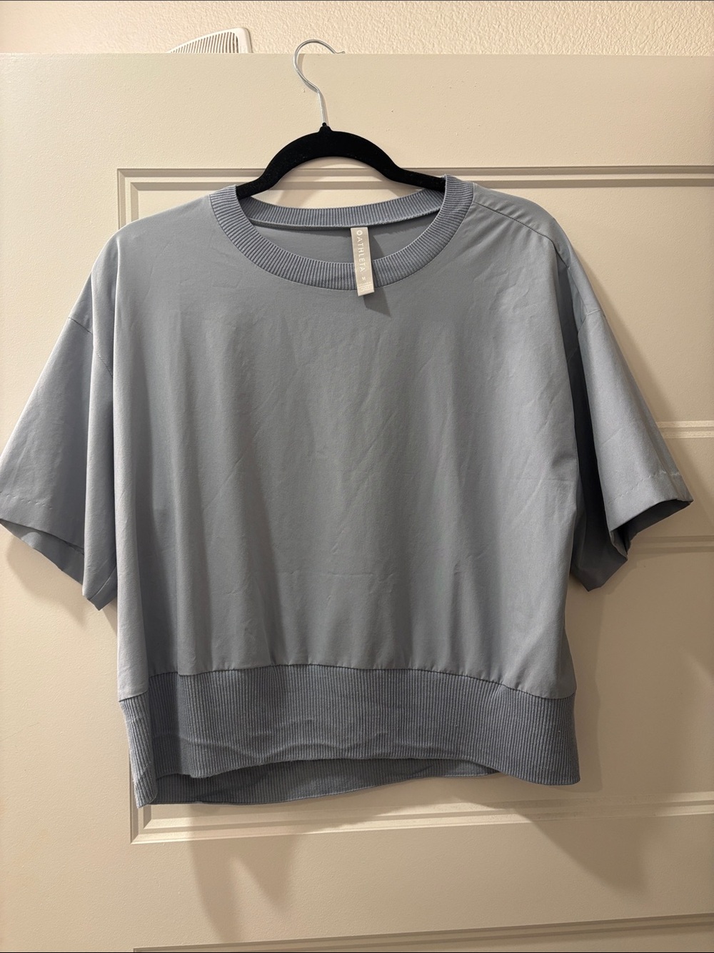 Athleta Light Blue Short Sleeve Cropped Crew Top